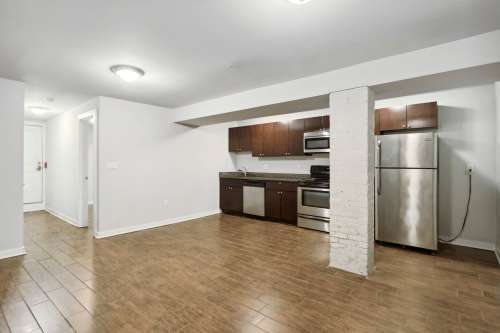 upenn-Apartment-Building-18781343